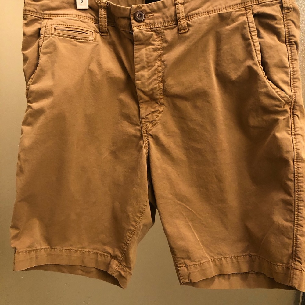 Men’s Shorts 33